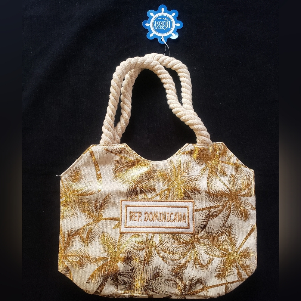 Small Hand Bag From The Dominican Republic